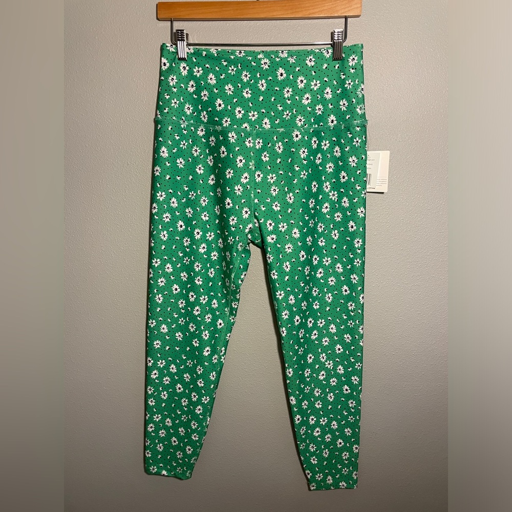 Beyond Yoga Green Flower Leggings